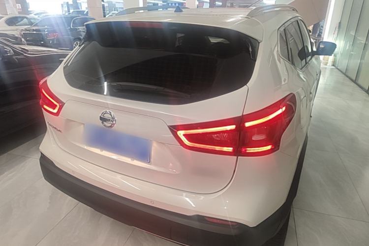 Used Nissan Qashqai 2022 2.0L CVT XV Premier Luxury Edition Rear Right 45 Deg