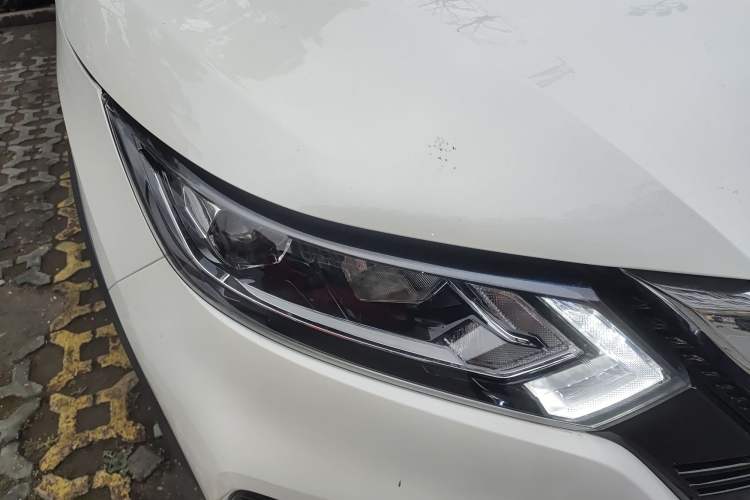 Used Nissan Qashqai 2022 2.0L CVT XV Smart Enjoyment Version Right Front Headlight