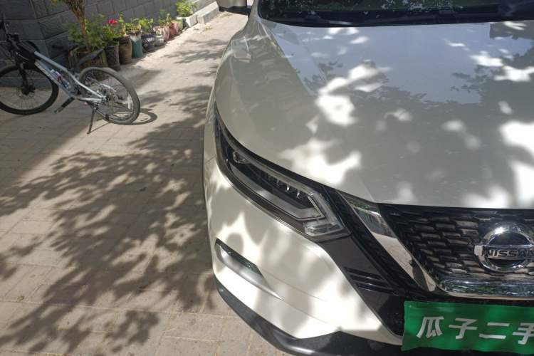 Used Nissan Qashqai 2022 2.0L CVT XV Premier Luxury Edition Right Front Headlight