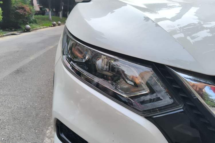 Used Nissan Qashqai 2022 2.0L CVT XV Smart Enjoyment Version Right Front Headlight