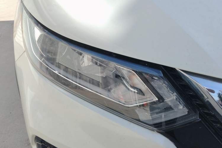 Used Nissan Qashqai 2022 2.0L CVT XV Smart Enjoyment Version Right Front Headlight