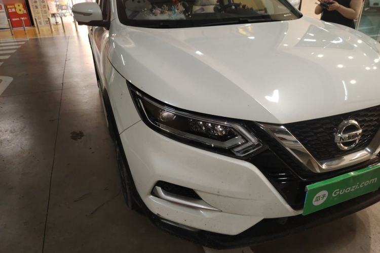 Used Nissan Qashqai 2022 2.0L CVT XV Premier Luxury Edition Right Front Headlight