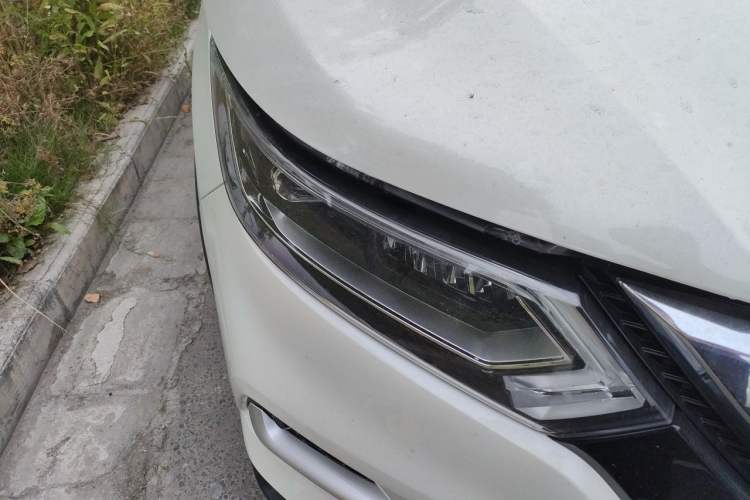Used Nissan Qashqai 2022 2.0L CVT XV Premier Luxury Edition Right Front Headlight