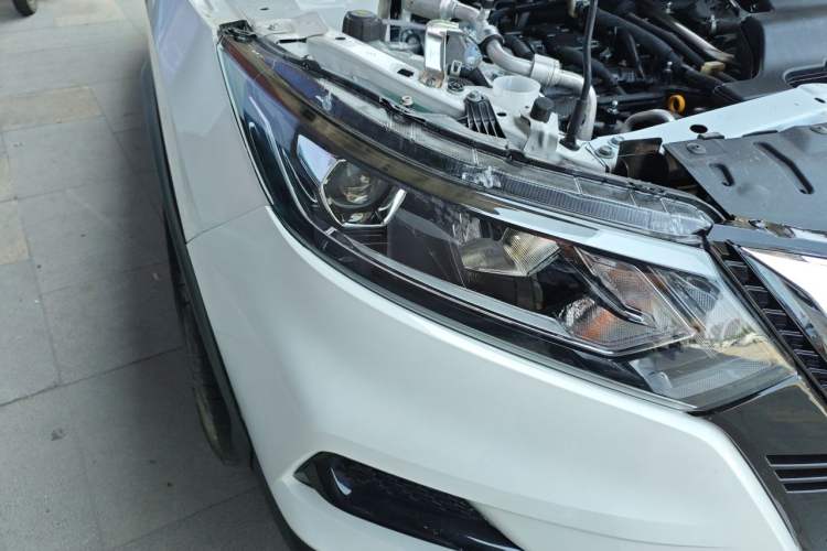 Used Nissan Qashqai 2022 2.0L CVT XV Smart Enjoyment Version Right Front Headlight