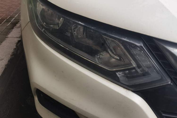 Used Nissan Qashqai 2022 2.0L CVT XV Smart Enjoyment Version Right Front Headlight