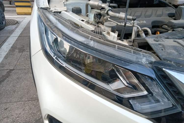 Used Nissan Qashqai 2022 2.0L CVT XV Smart Enjoyment Version Right Front Headlight