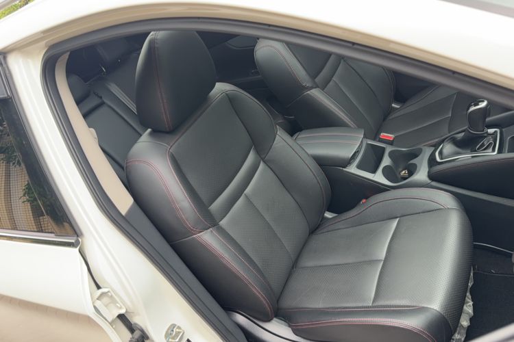 Used Nissan Qashqai 2022 2.0L CVT XV Premier Luxury Edition Right Front Seat