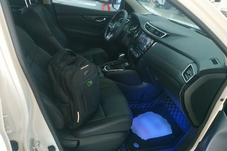 Used Nissan Qashqai 2022 2.0L CVT XV Smart Enjoyment Version Right Front Seat