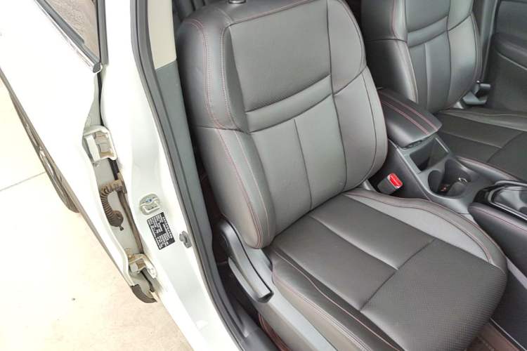 Used Nissan Qashqai 2022 2.0L CVT XV Premier Luxury Edition Right Front Seat