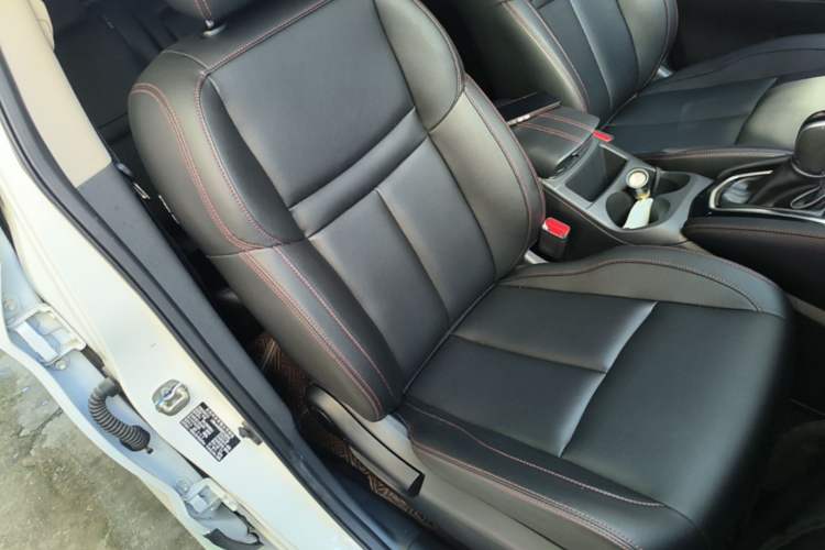 Used Nissan Qashqai 2022 2.0L CVT XV Smart Enjoyment Version Right Front Seat
