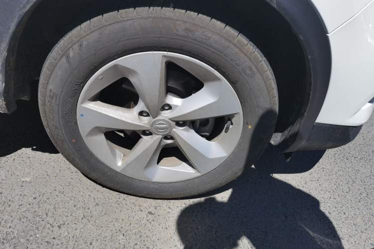 Used Nissan Qashqai 2022 2.0L CVT XV Smart Enjoyment Version Right Front Wheel Hub