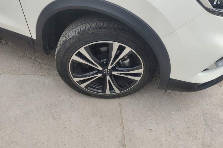 Used Nissan Qashqai 2022 2.0L CVT XV Premier Luxury Edition Right Front Wheel Hub