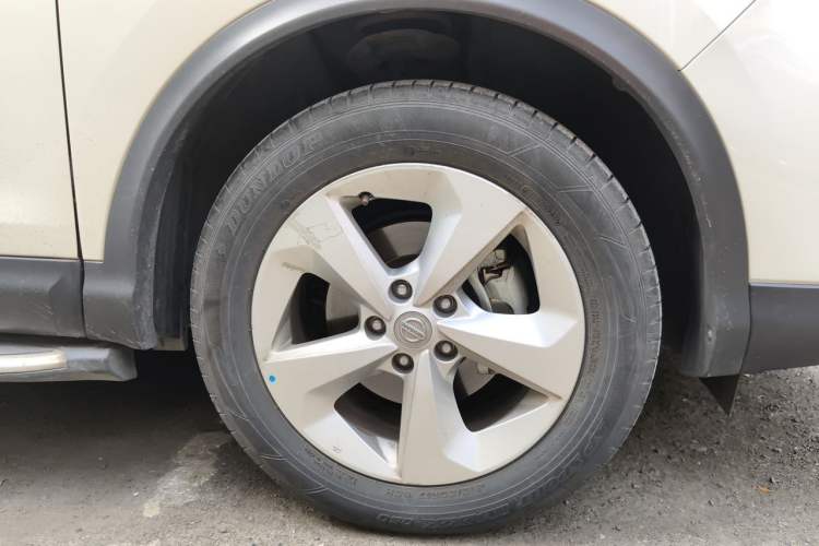 Used Nissan Qashqai 2022 2.0L CVT XV Smart Enjoyment Version Right Front Wheel Hub
