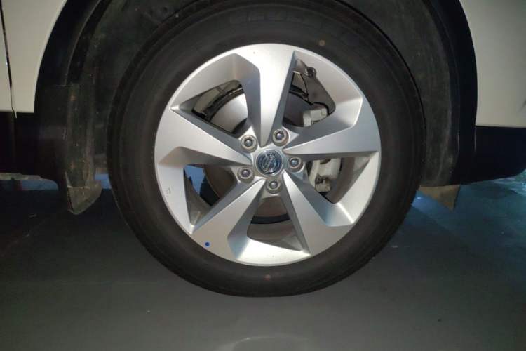 Used Nissan Qashqai 2022 2.0L CVT XV Smart Enjoyment Version Right Front Wheel Hub