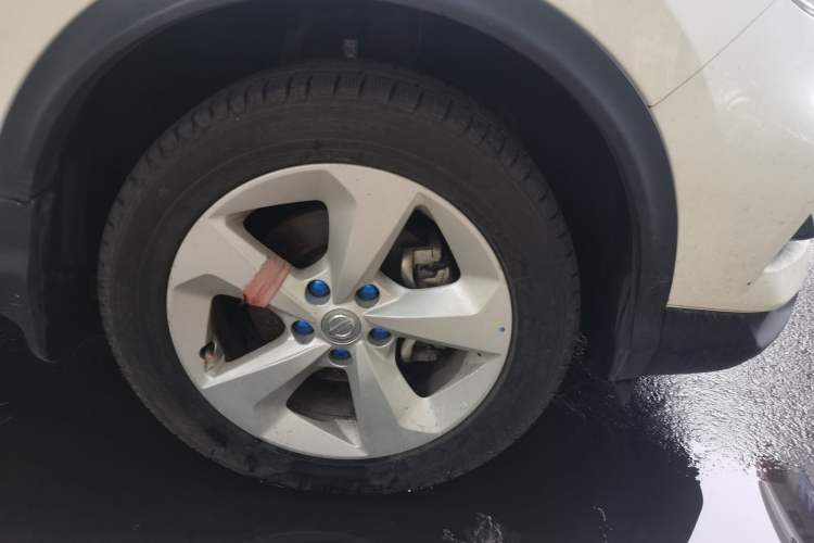 Used Nissan Qashqai 2022 2.0L CVT XV Smart Enjoyment Version Right Front Wheel Hub