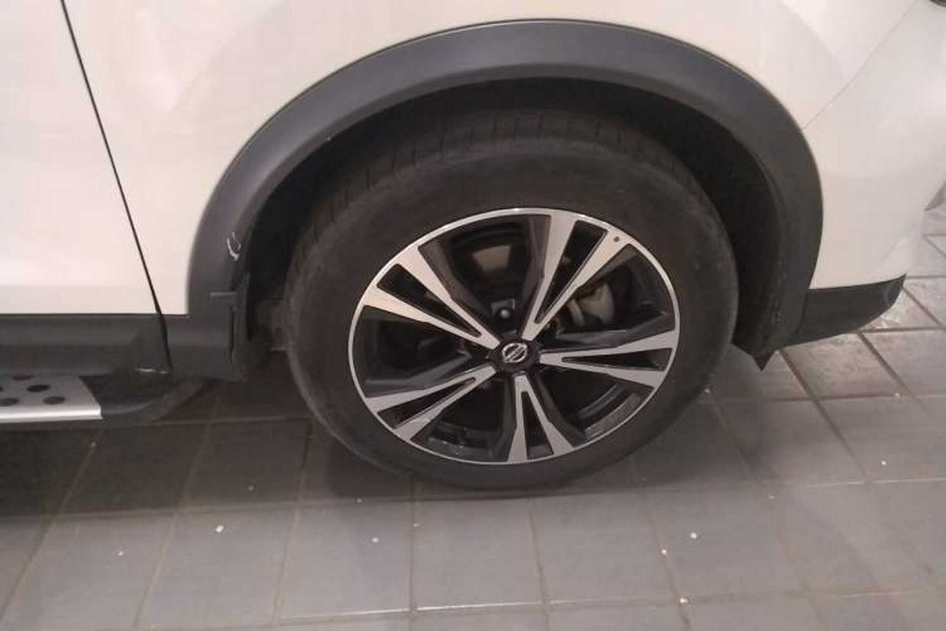 Used Nissan Qashqai 2022 2.0L CVT XV Premier Luxury Edition Right Front Wheel Hub