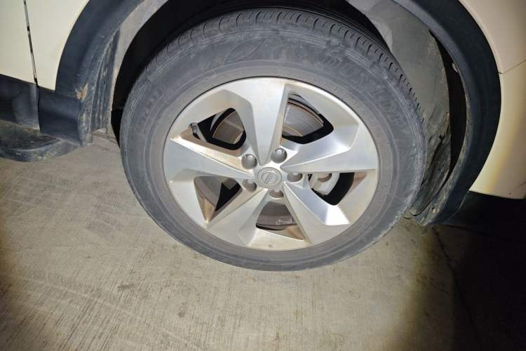 Used Nissan Qashqai 2022 2.0L CVT XV Smart Enjoyment Version Right Front Wheel Hub