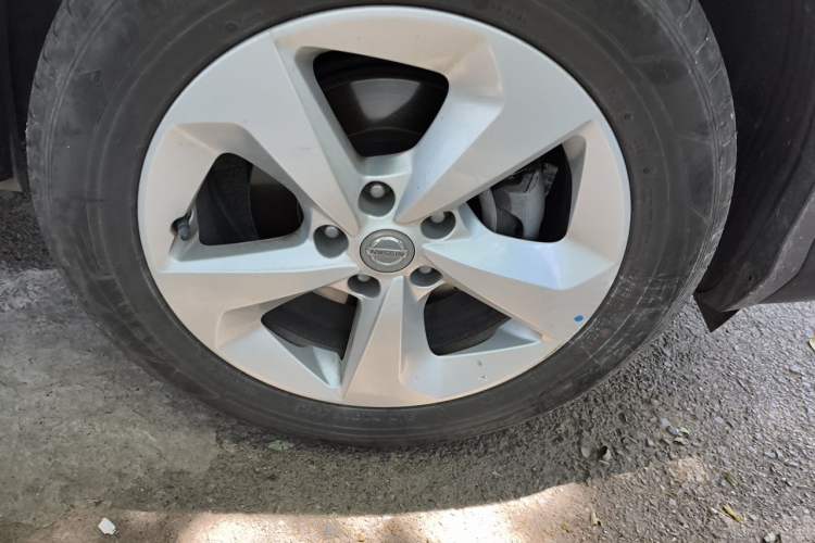 Used Nissan Qashqai 2022 2.0L CVT XV Smart Enjoyment Version Right Front Wheel Hub
