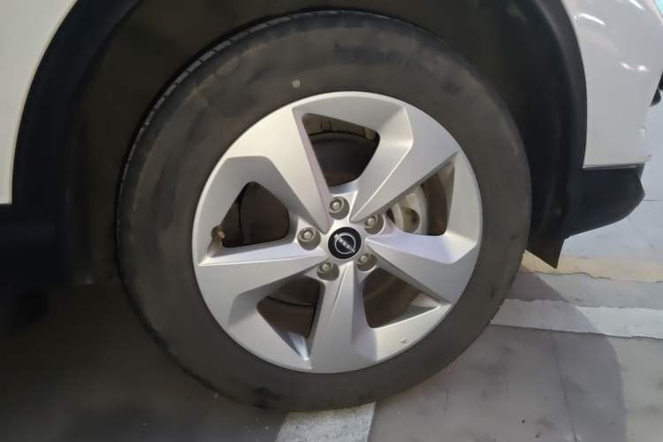 Used Nissan Qashqai 2022 2.0L CVT XV Smart Enjoyment Version Right Front Wheel Hub