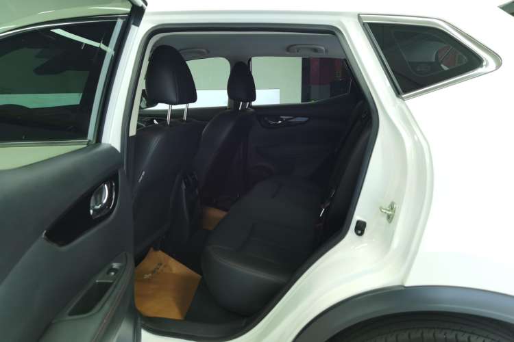 Used Nissan Qashqai 2022 2.0L CVT XV Smart Enjoyment Version Right Rear Seat