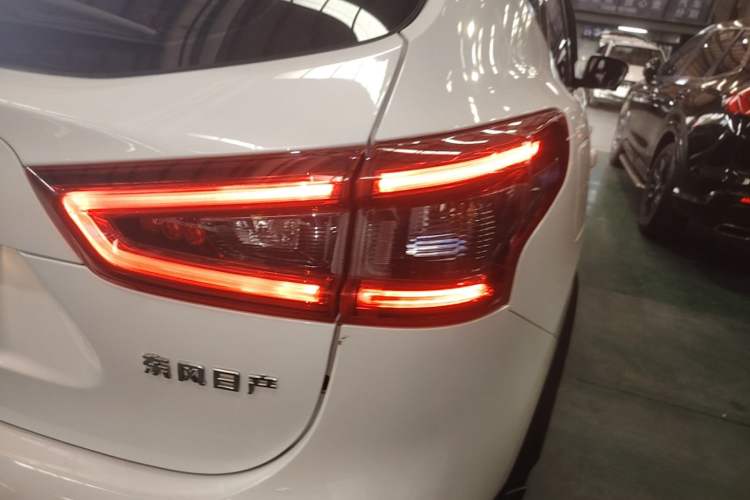 Used Nissan Qashqai 2022 2.0L CVT XV Premier Luxury Edition Right Rear Taillight