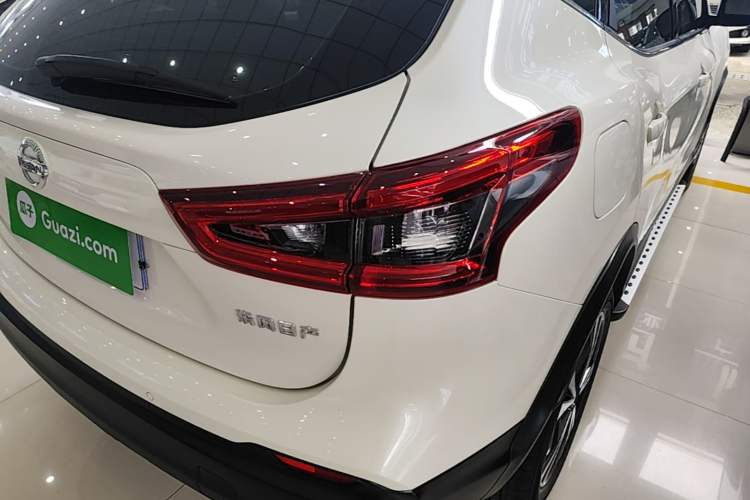 Used Nissan Qashqai 2022 2.0L CVT XV Premier Luxury Edition Right Rear Taillight