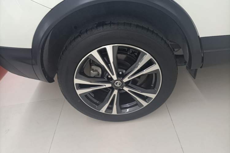 Used Nissan Qashqai 2022 2.0L CVT XV Premier Luxury Edition Right Rear Wheel Hub