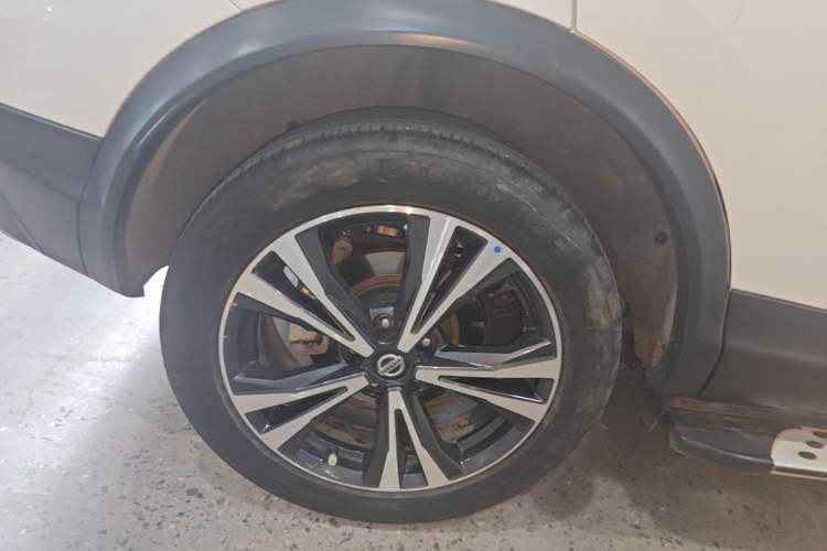 Used Nissan Qashqai 2022 2.0L CVT XV Premier Luxury Edition Right Rear Wheel Hub