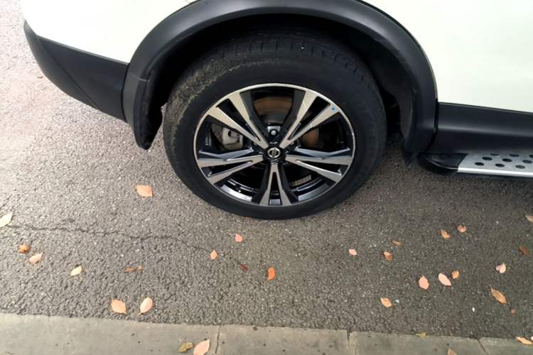 Used Nissan Qashqai 2022 2.0L CVT XV Premier Luxury Edition Right Rear Wheel Hub