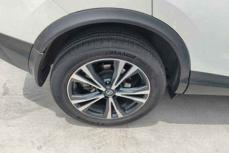 Used Nissan Qashqai 2022 2.0L CVT XV Premier Luxury Edition Right Rear Wheel Hub