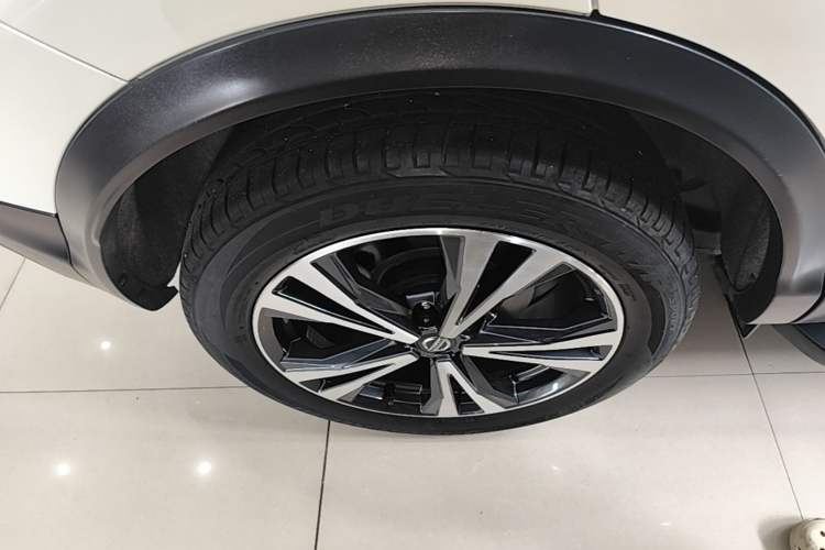 Used Nissan Qashqai 2022 2.0L CVT XV Premier Luxury Edition Right Rear Wheel Hub