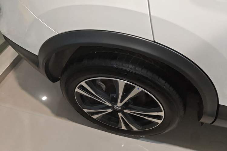 Used Nissan Qashqai 2022 2.0L CVT XV Premier Luxury Edition Right Rear Wheel Hub