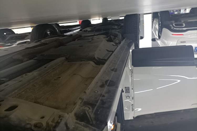 Used Nissan Qashqai 2022 2.0L CVT XV Premier Luxury Edition Right Side Sill