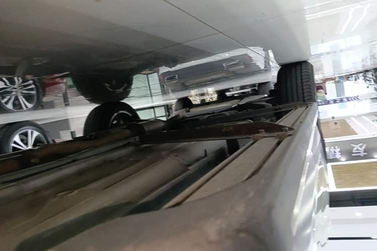 Used Nissan Qashqai 2022 2.0L CVT XV Premier Luxury Edition Right Side Sill
