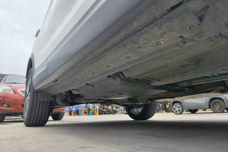 Used Nissan Qashqai 2022 2.0L CVT XV Premier Luxury Edition Right Side Sill