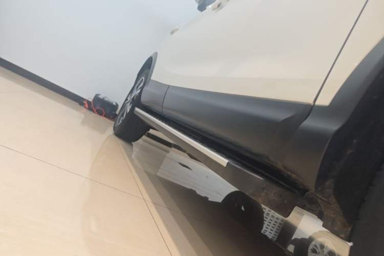 Used Nissan Qashqai 2022 2.0L CVT XV Premier Luxury Edition Right Side Sill