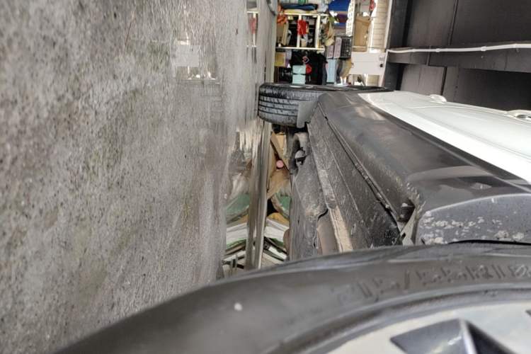 Used Nissan Qashqai 2022 2.0L CVT XV Premier Luxury Edition Right Side Sill