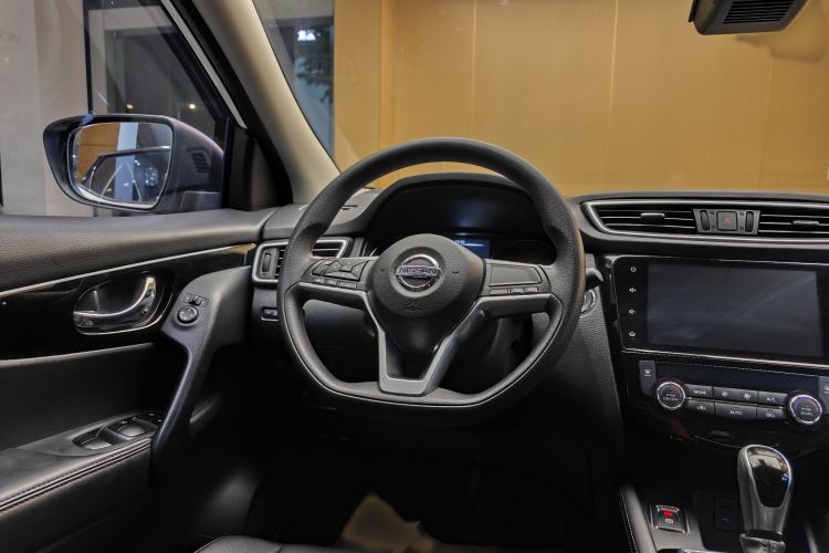 Used Nissan Qashqai 2022 2.0L CVT XV Smart Enjoyment Version Steering Wheel