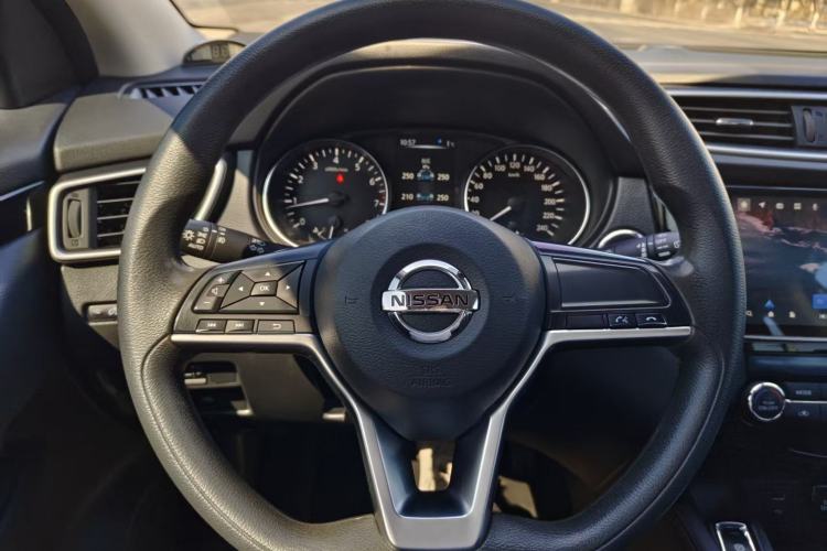 Used Nissan Qashqai 2022 2.0L CVT XV Smart Enjoyment Version Steering Wheel