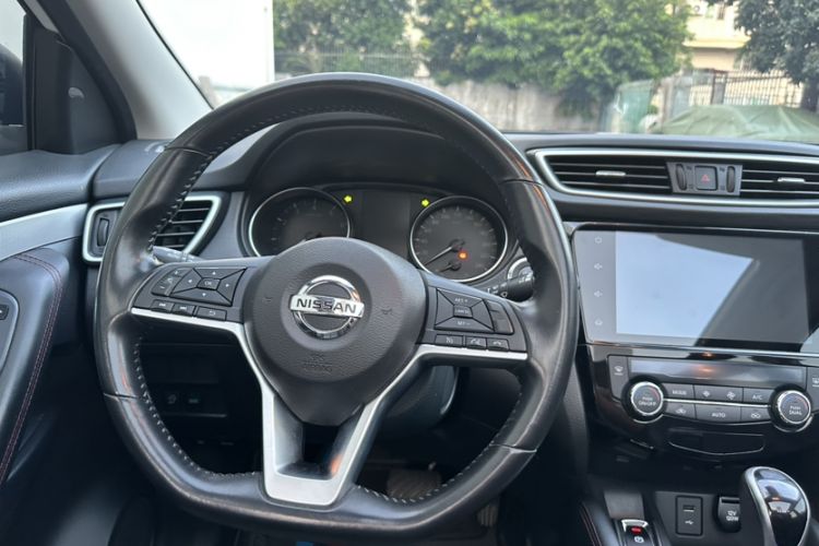 Used Nissan Qashqai 2022 2.0L CVT XV Premier Luxury Edition Steering Wheel