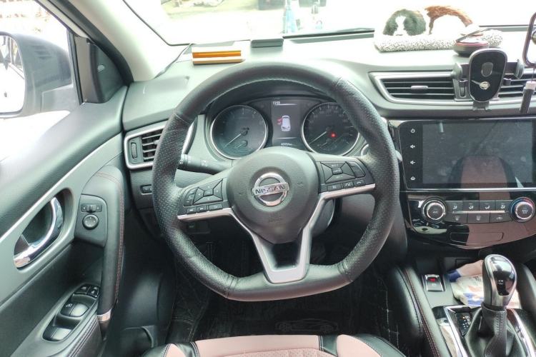 Used Nissan Qashqai 2022 2.0L CVT XV Premier Luxury Edition Steering Wheel
