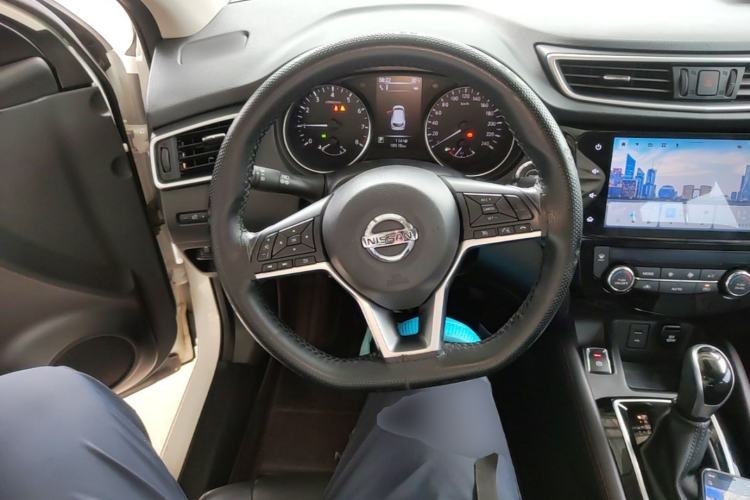 Used Nissan Qashqai 2022 2.0L CVT XV Premier Luxury Edition Steering Wheel