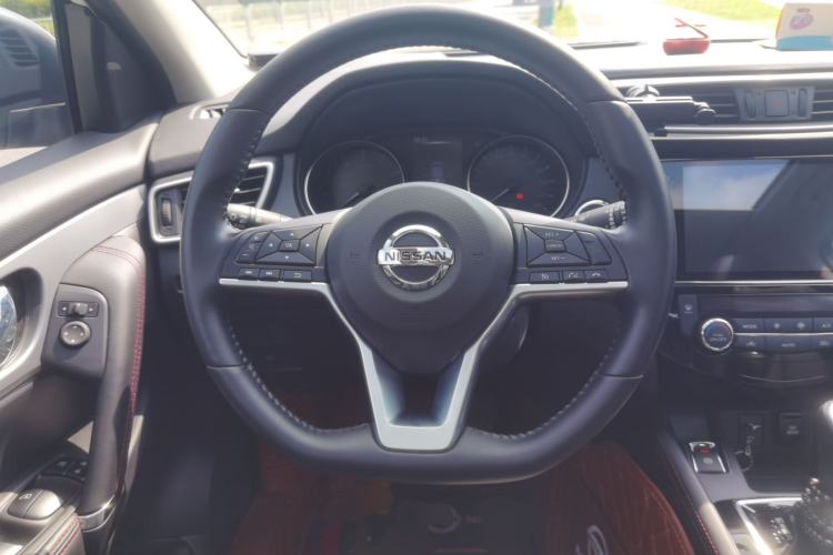 Used Nissan Qashqai 2022 2.0L CVT XV Premier Luxury Edition Steering Wheel