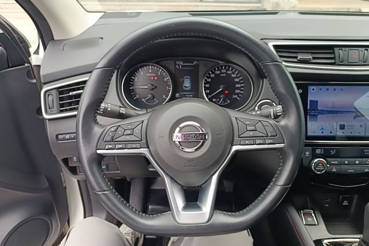 Used Nissan Qashqai 2022 2.0L CVT XV Premier Luxury Edition Steering Wheel
