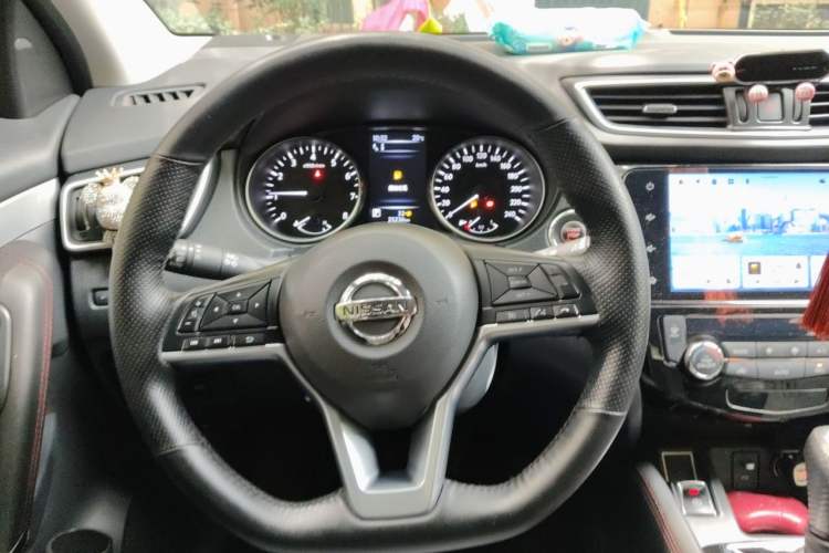 Used Nissan Qashqai 2022 2.0L CVT XV Premier Luxury Edition Steering Wheel