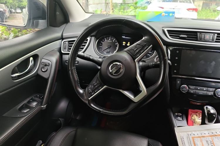 Used Nissan Qashqai 2022 2.0L CVT XV Premier Luxury Edition Steering Wheel
