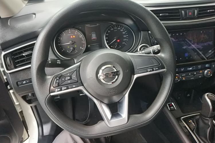 Used Nissan Qashqai 2022 2.0L CVT XV Smart Enjoyment Version Steering Wheel