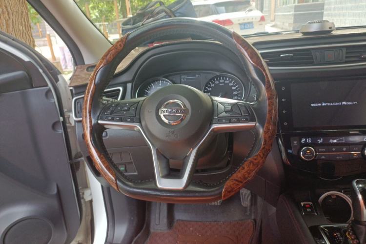 Used Nissan Qashqai 2022 2.0L CVT XV Premier Luxury Edition Steering Wheel