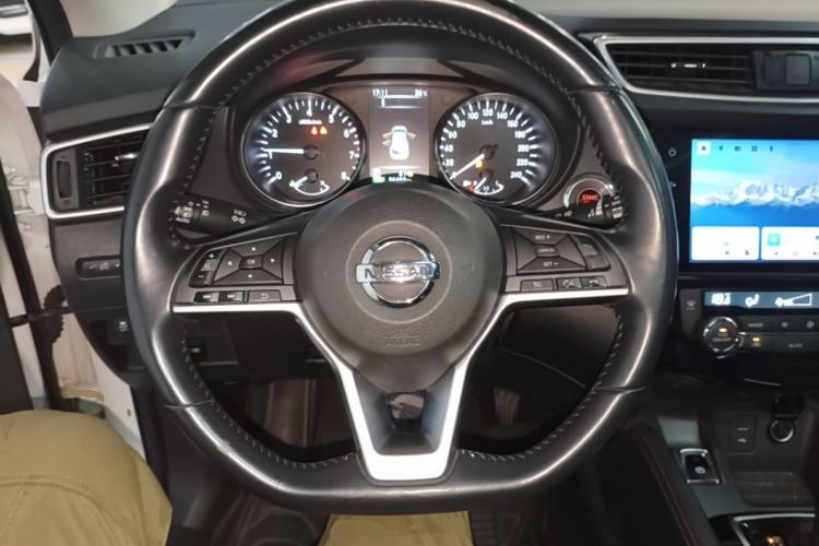Used Nissan Qashqai 2022 2.0L CVT XV Premier Luxury Edition Steering Wheel
