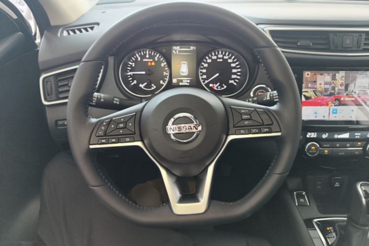 Used Nissan Qashqai 2022 2.0L CVT XV Premier Luxury Edition Steering Wheel